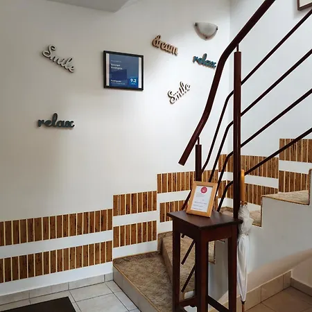 Sorompo Vendeghaz 4* Balatonkenese