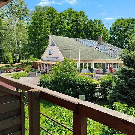 Sorompo Vendeghaz Gasthof Balatonkenese