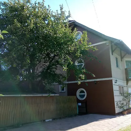 Sorompo Vendeghaz Gasthuis Balatonkenese