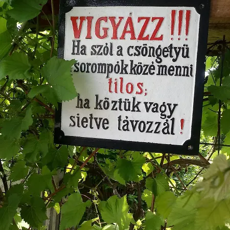 Gasthof Sorompo Vendeghaz Balatonkenese