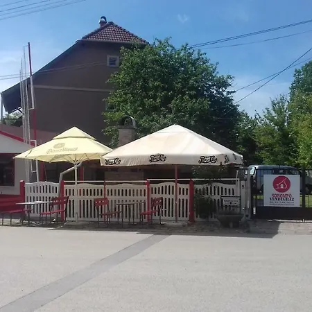 Guest house Sorompo Vendeghaz Balatonkenese