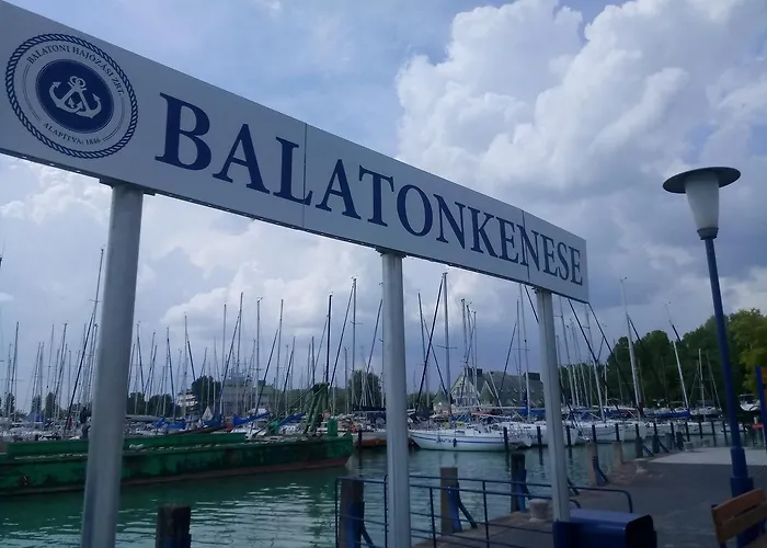 Sorompó 4* Balatonkenese