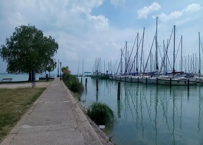 Sorompó Balatonkenese